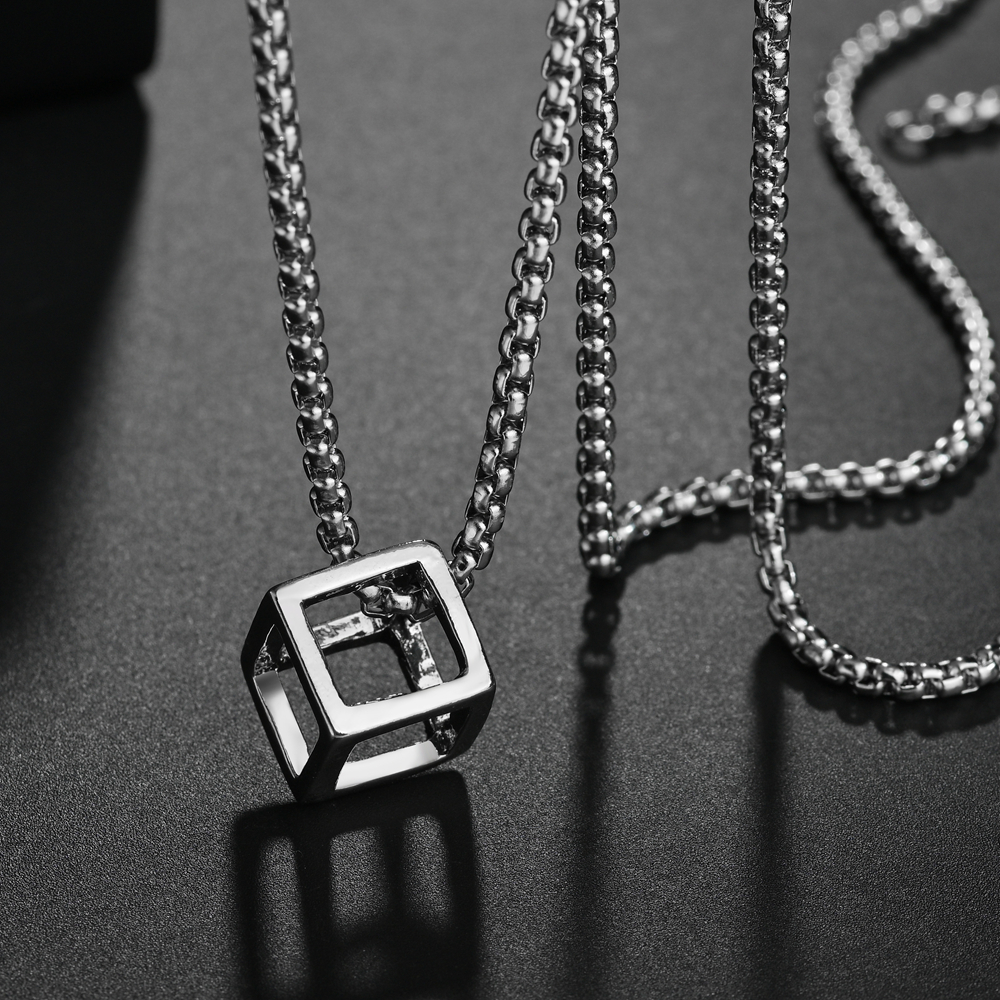 Classic Saxophone Men Necklace - Musical Instrument All incelemesi ve fiyatı